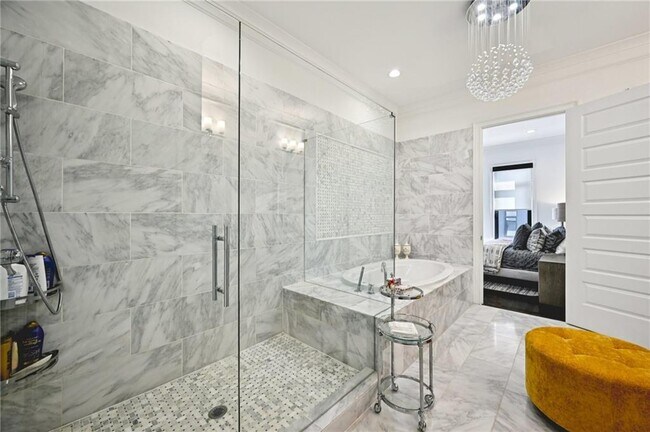 Building Photo - 1108 Briar Cove Cir