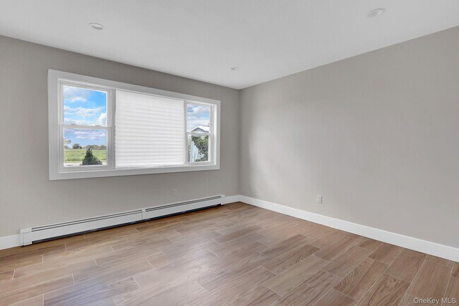 Building Photo - 295 Bergen Ave