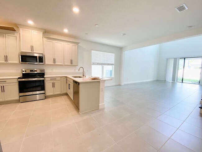 Building Photo - 2348 Kestrel Perch Pl