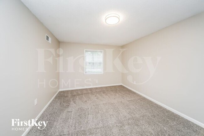 Building Photo - 6319 Solway Dr