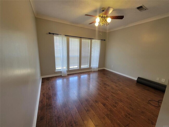 Building Photo - Prattville Home Close to Hwy 31 and Hwy 14!