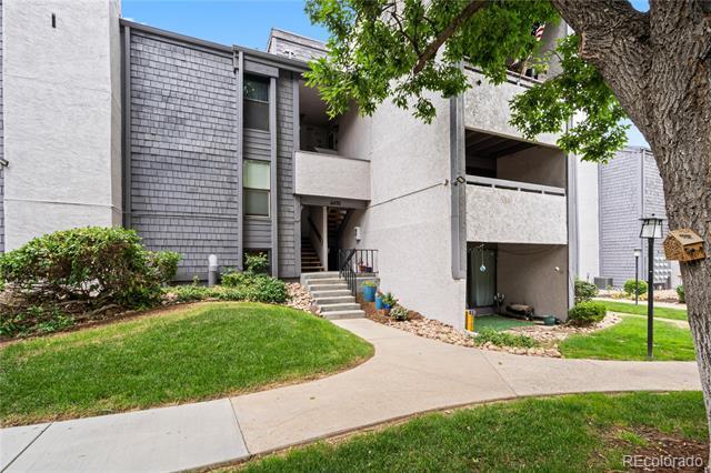 Building Photo - 6410 S Dayton St
