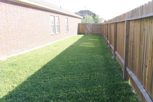 Building Photo - 17822 Riata Canyon Ct