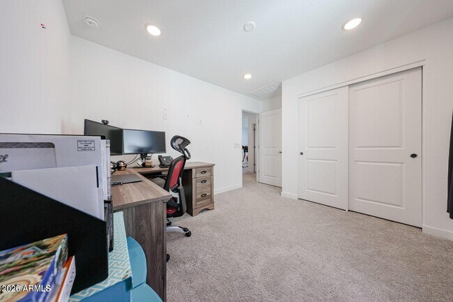 Building Photo - 3361 S 179th Dr