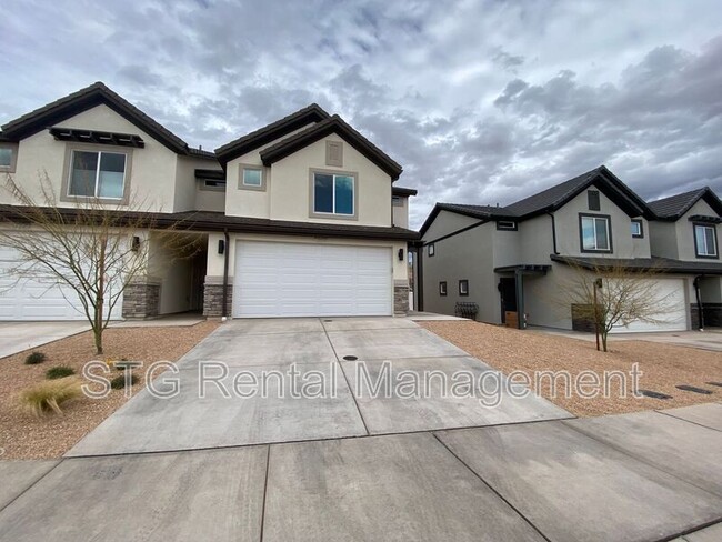 Building Photo - 3237 E Labyrinth Pt Cir