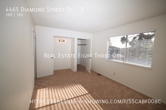 Building Photo - 4465 Diamond St