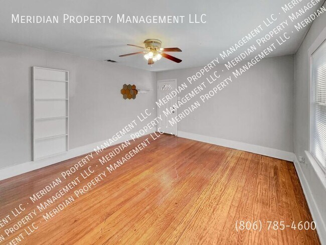 Building Photo - 2320 20th St