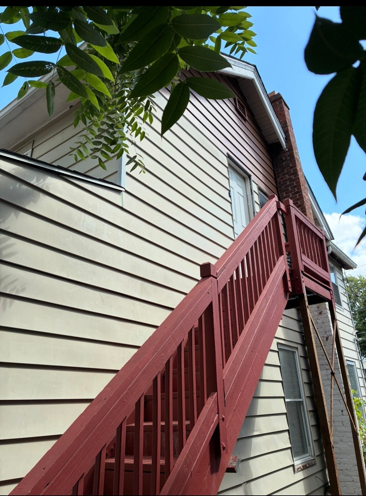 Building Photo - 405 Bellevue St