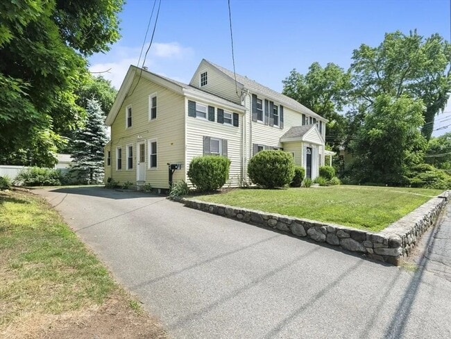 Building Photo - 27-29 Kilby St