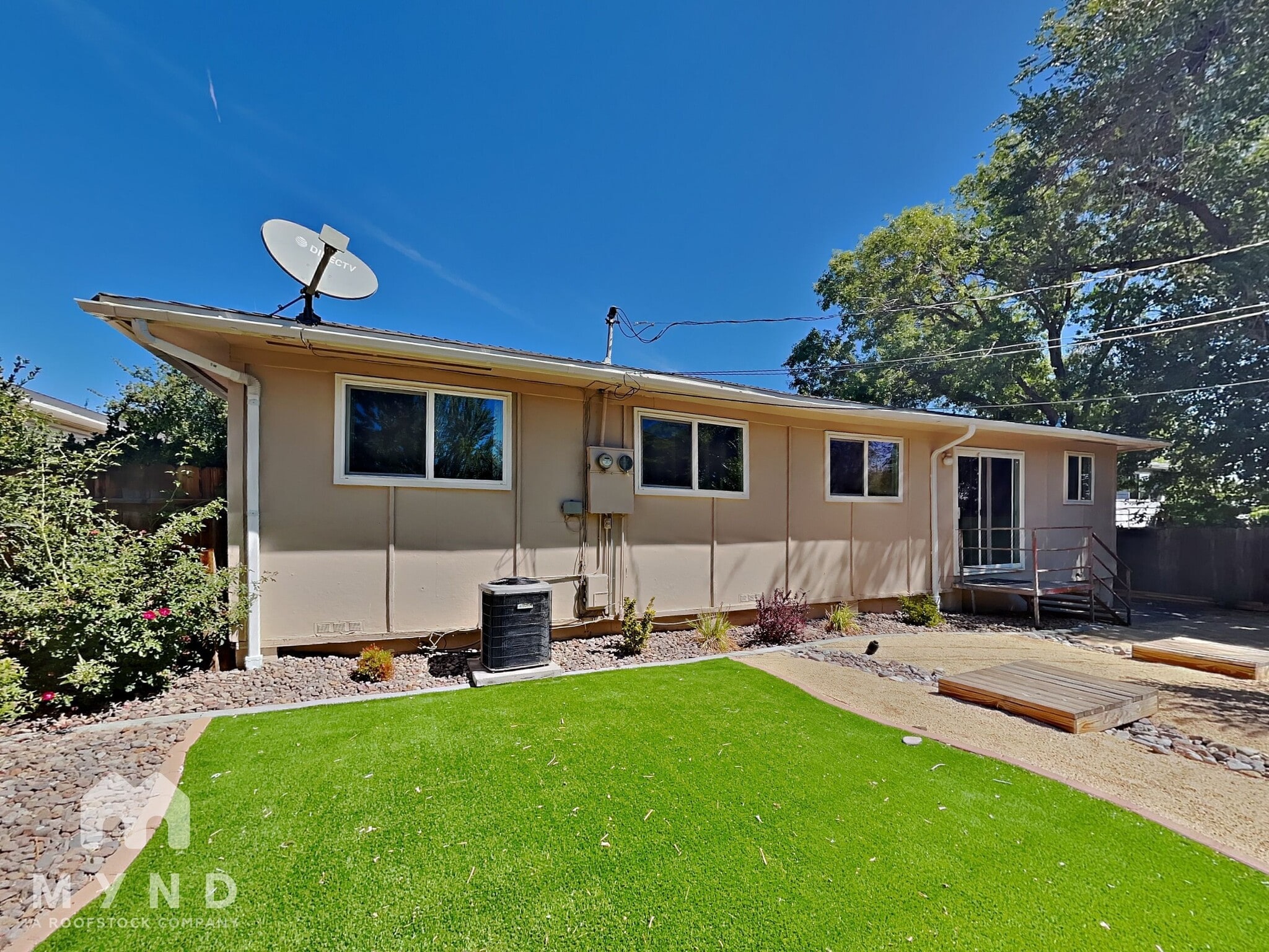 Building Photo - 3450 Pierremont Rd
