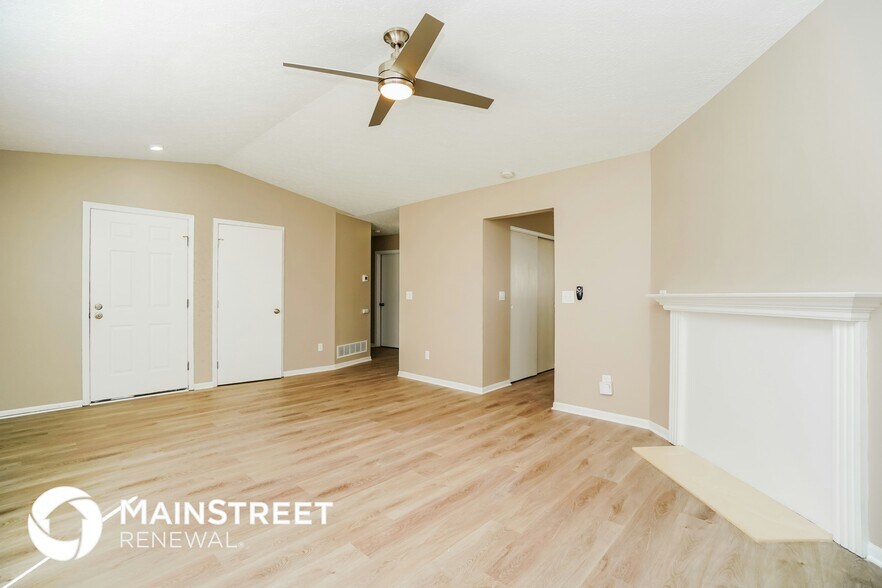 Building Photo - 1600 Tall Meadows Dr