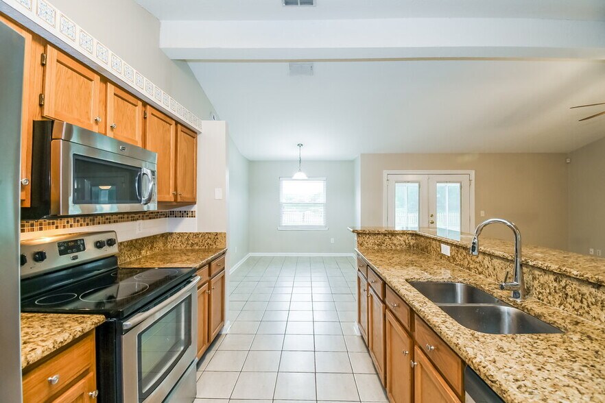 Building Photo - 409 Sweet Jasmine Way