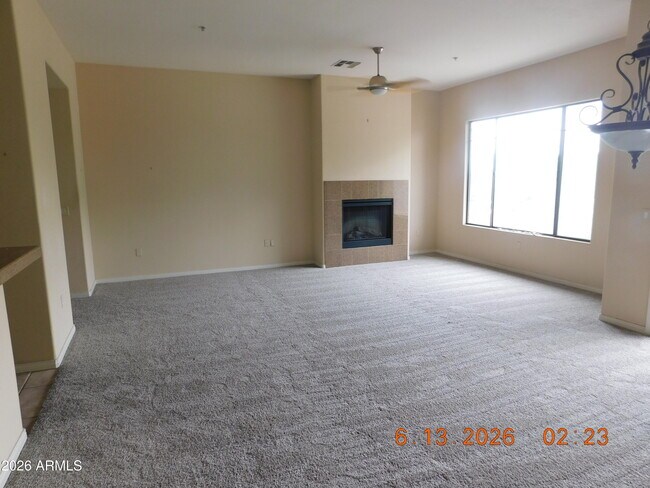 Building Photo - 2989 N 44th St