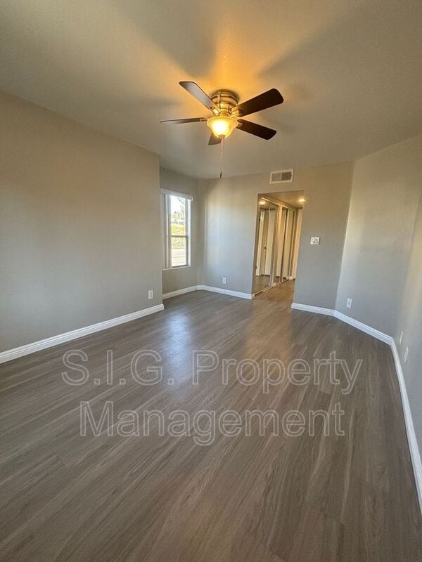 Building Photo - 4500 Laurel Canyon Blvd
