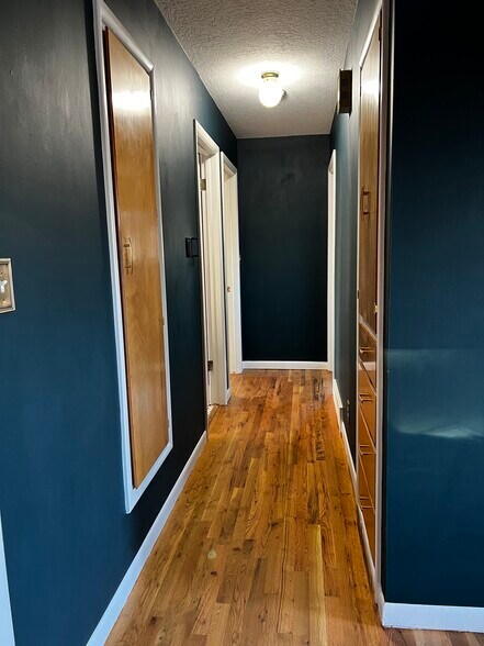 Building Photo - 1268 Austin Ave