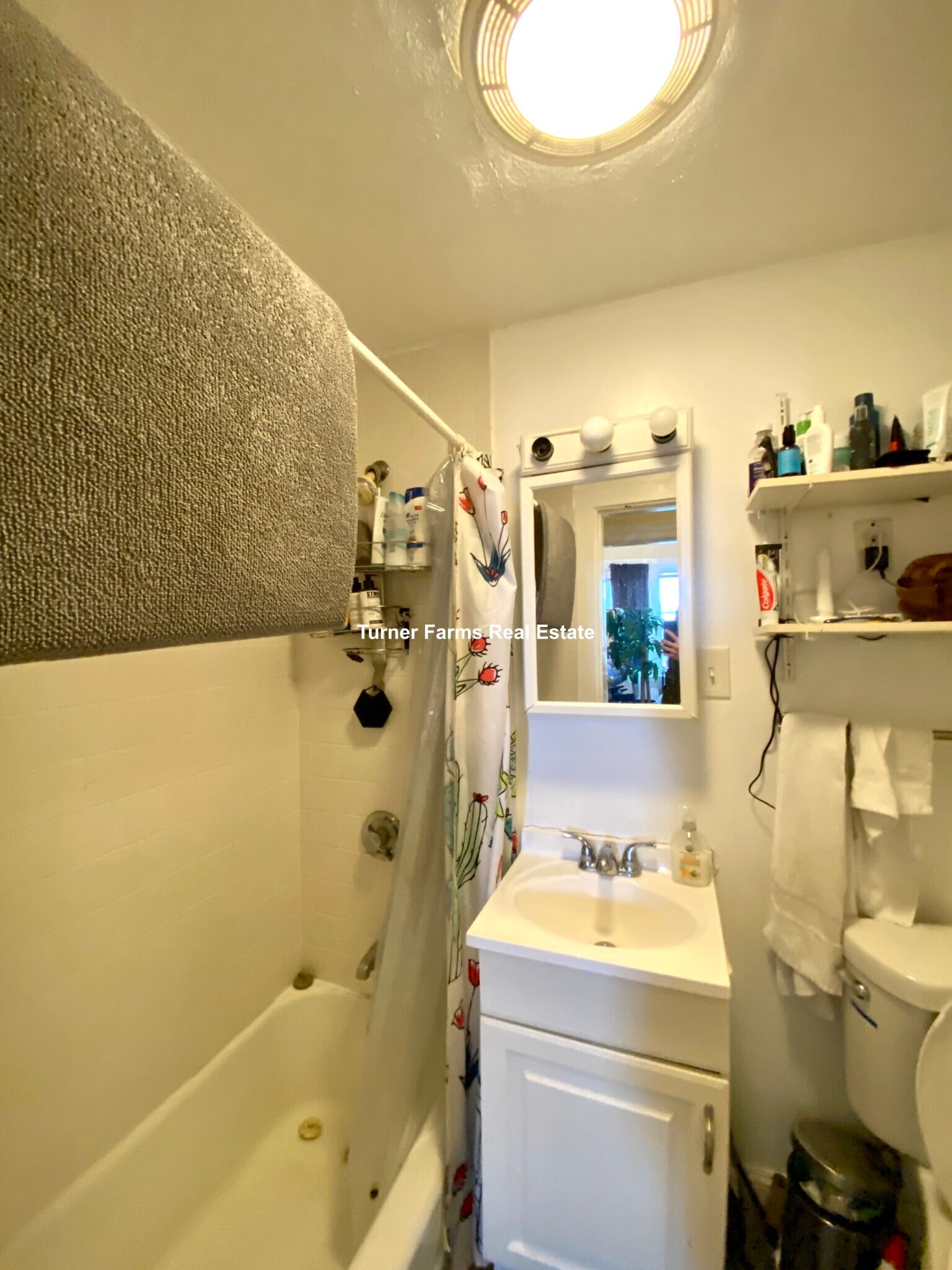 Building Photo - 59 Cedar St