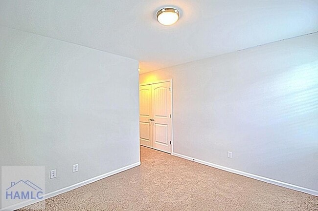 Building Photo - 232 Flagler Dr