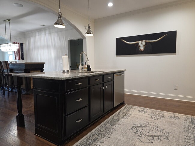 Building Photo - Resort Living At It's Finest in Foxland Harbor