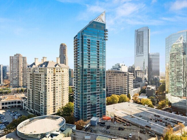 Building Photo - 3338 Peachtree Rd NE