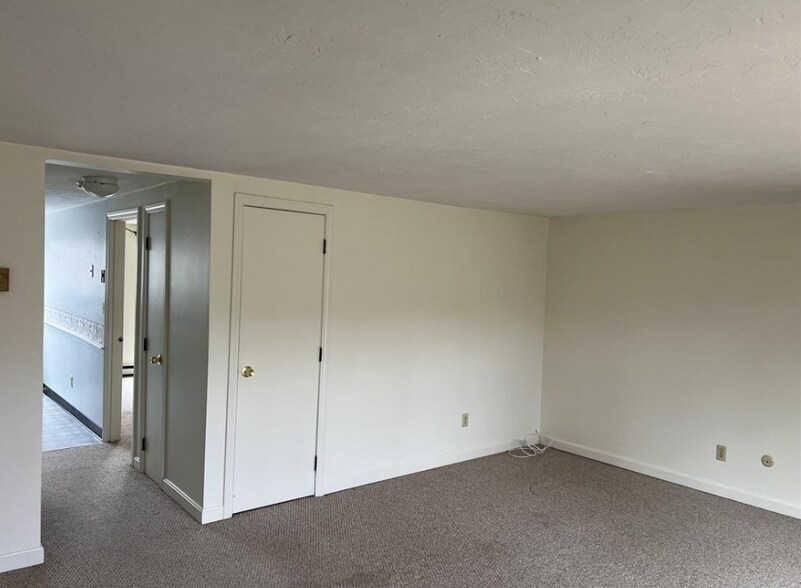 Building Photo - 1 Tideview Path