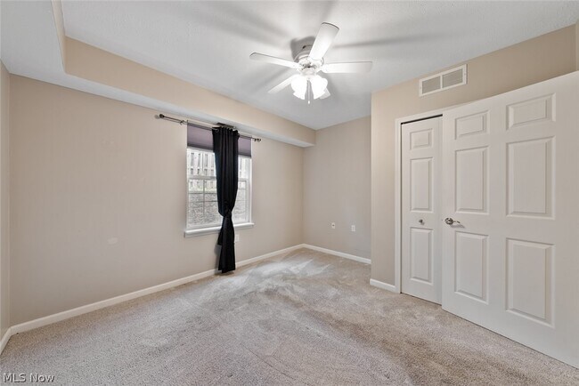 Building Photo - 11531 Riverview Ct