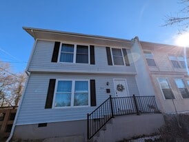Building Photo - 800 Ridge St