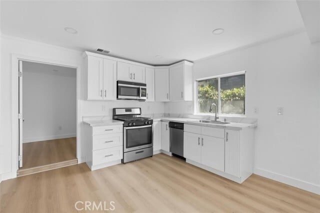 Building Photo - 414 N Gertruda Ave