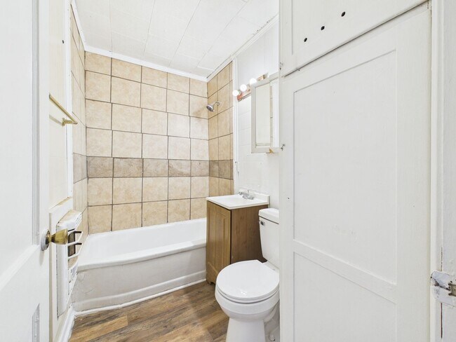 Building Photo - Two Bedroom Rental House in Lafayette!