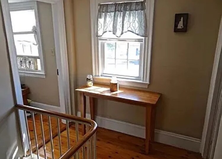 Building Photo - 12 Portland Ave