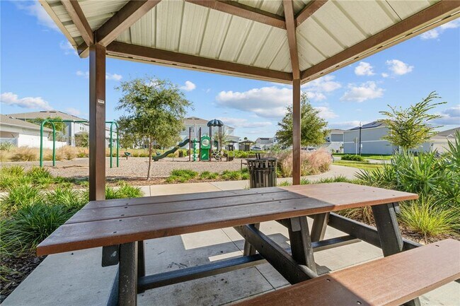 Building Photo - 1667 Delightful Dr