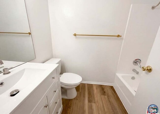 Building Photo - 13143 E Mesa Verde Dr