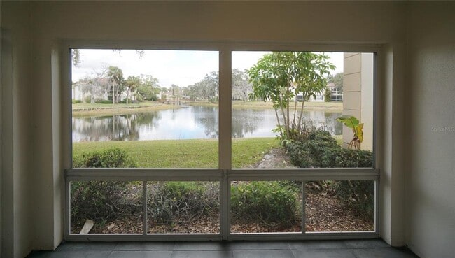 Building Photo - 10330 Carrollwood Ln