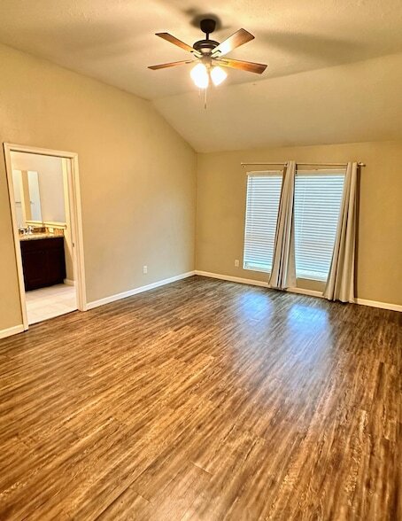 Building Photo - 22707 Bridgewater Dr