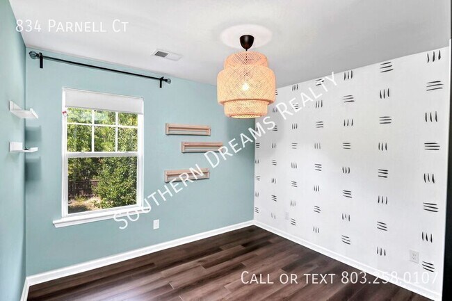 Building Photo - 834 Parnell Ct