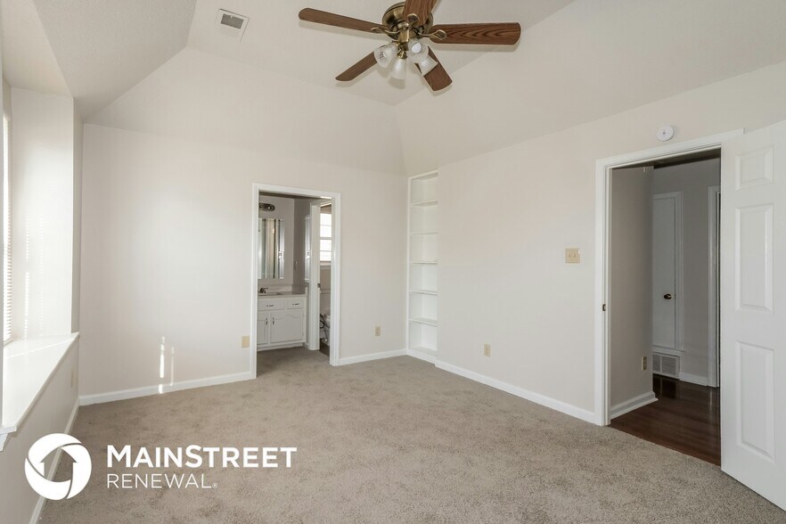 Building Photo - 4680 Tumblebrook Cove