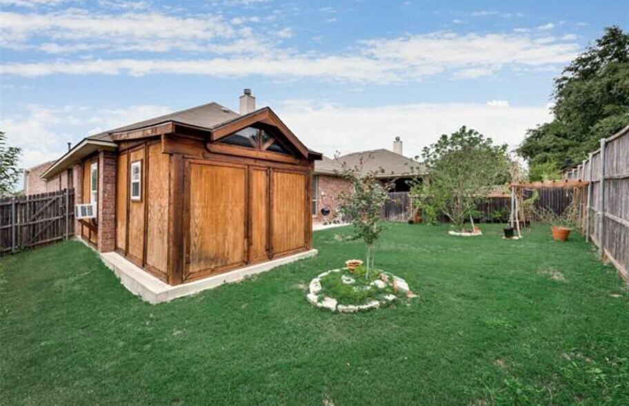 Building Photo - 1456 Preakness Dr