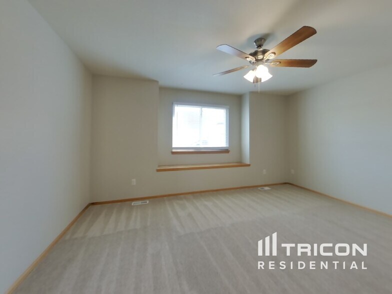 Building Photo - 1511 Stonewood Ct