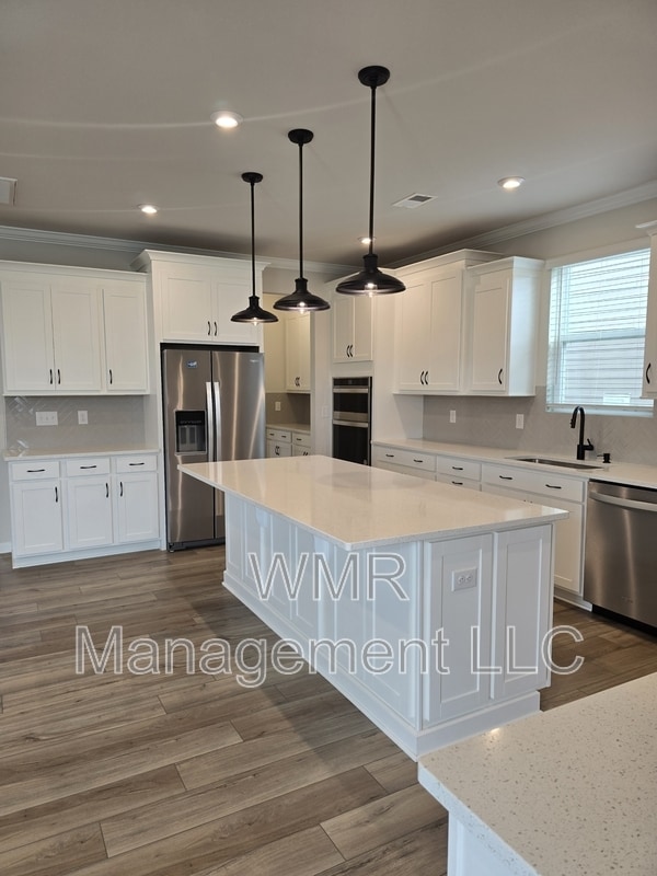 Building Photo - 1119 Bellshill Dr