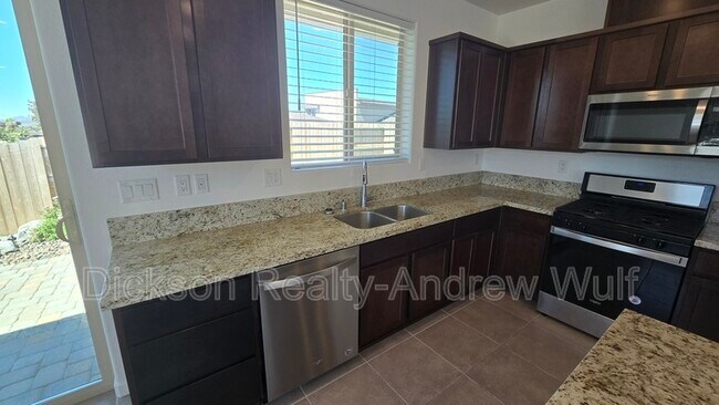 Building Photo - 401 Pasillo Ct