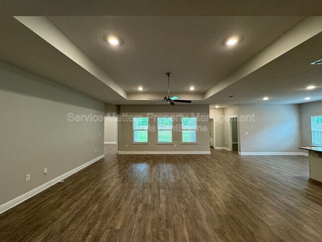 Building Photo - 7982 Silver Maple Dr