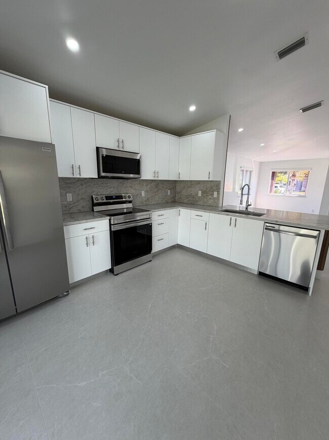 Building Photo - 20841 NW 1st St