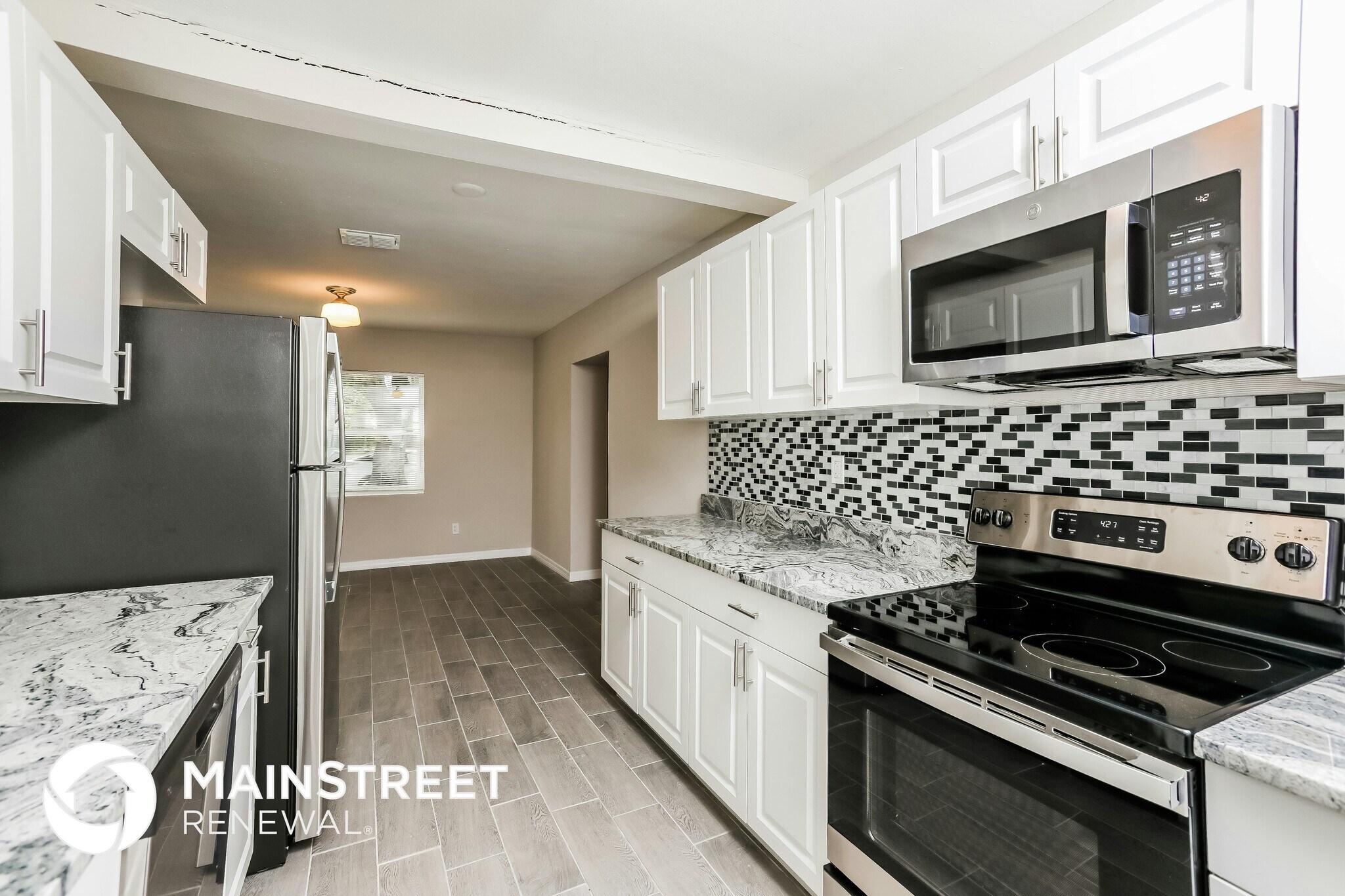 Building Photo - 913 Bethune Dr