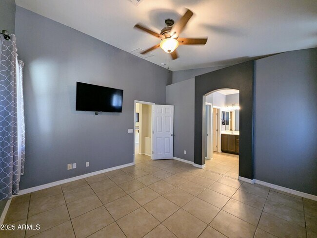 Building Photo - 3731 W St Kateri Dr