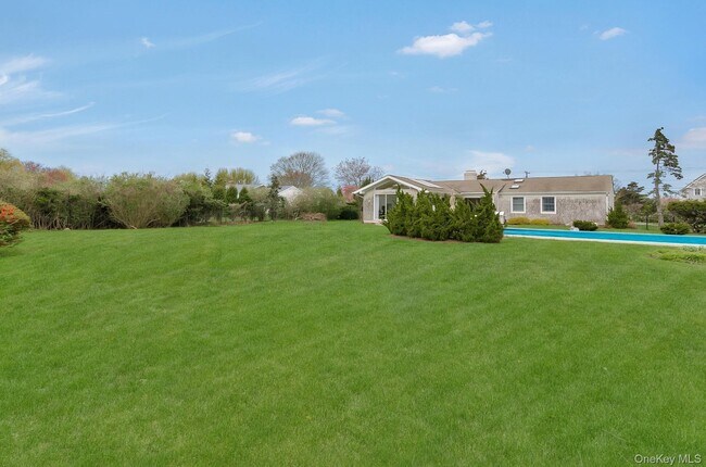 Building Photo - 62 Bayfield Ln