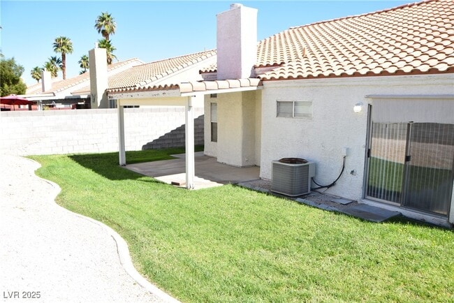 Building Photo - 5453 Desert Valley Dr