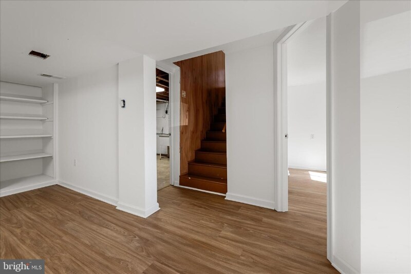 Building Photo - 13719 Knowles St