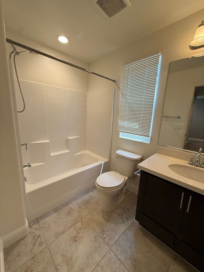 Building Photo - Beautiful Newer Two Story Home in The Gated Community of HG Gardens