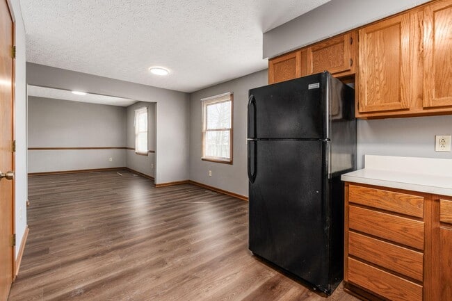 Building Photo - 8308 Talia Ct