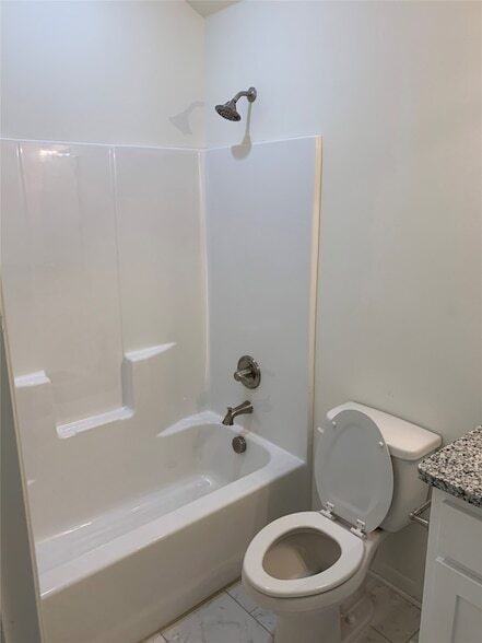 Building Photo - 3511 Brookstone Dr