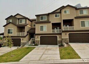 Building Photo - 3 Bed Townhome - Provo Slate Canyon
